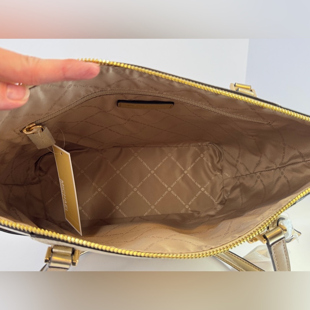 Michael Kors Charlotte Large Pale Gold Tote Bag - Picture 6 of 8